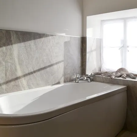 Peartree Granary Holiday home